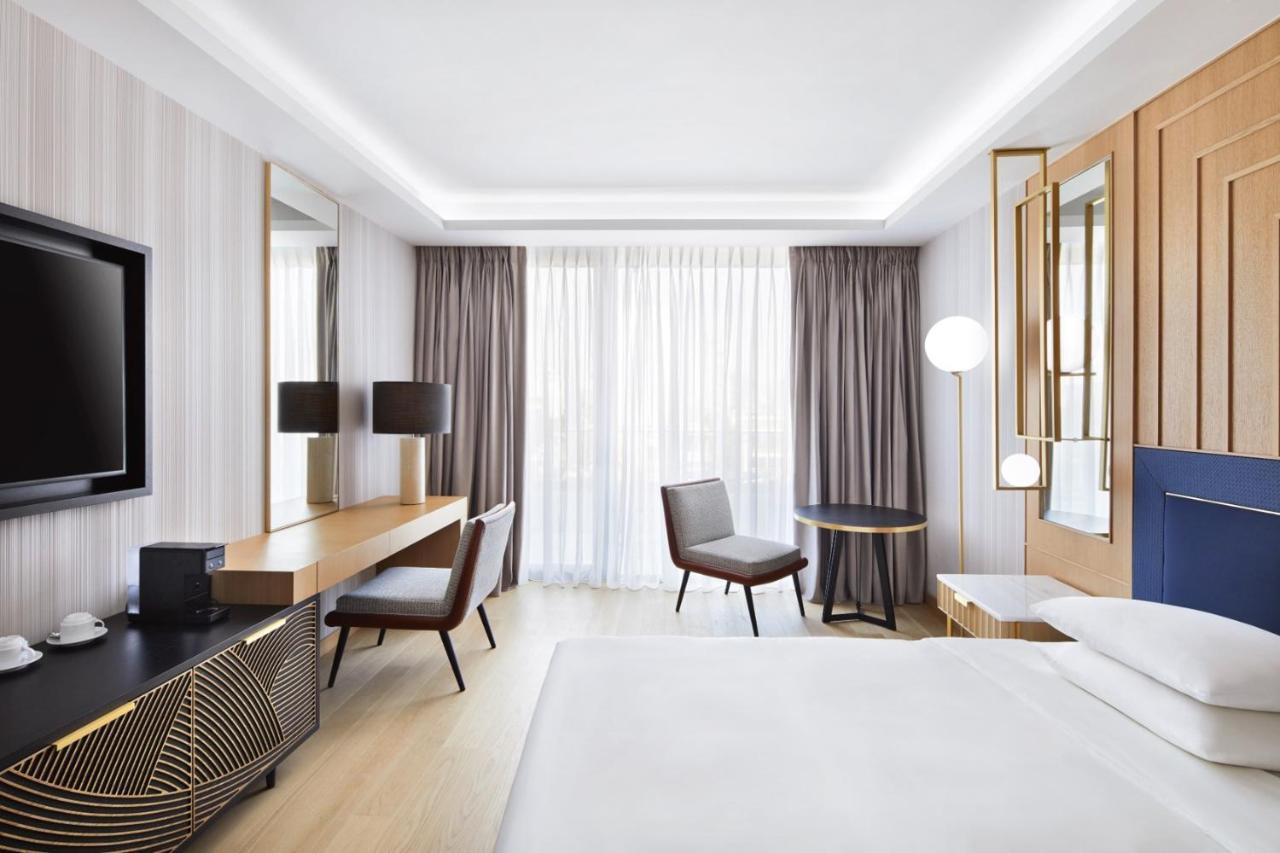 Grand Hyatt מלון