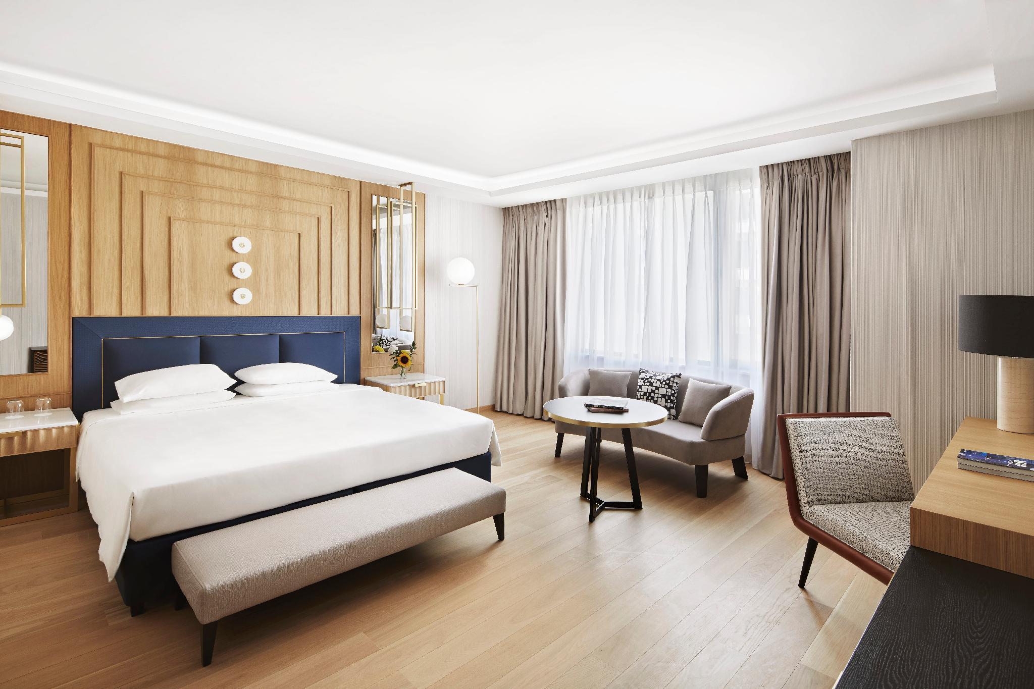 Grand Hyatt
