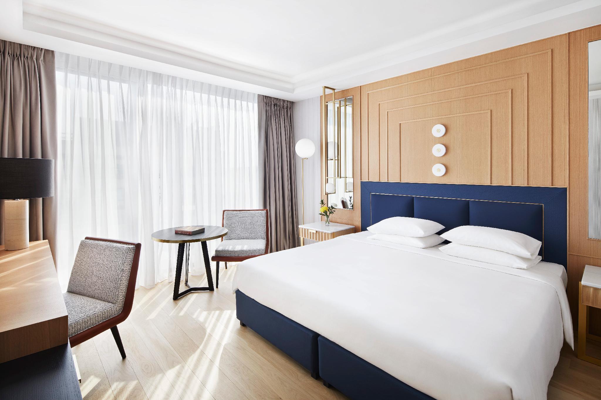 Grand Hyatt 5* Athens