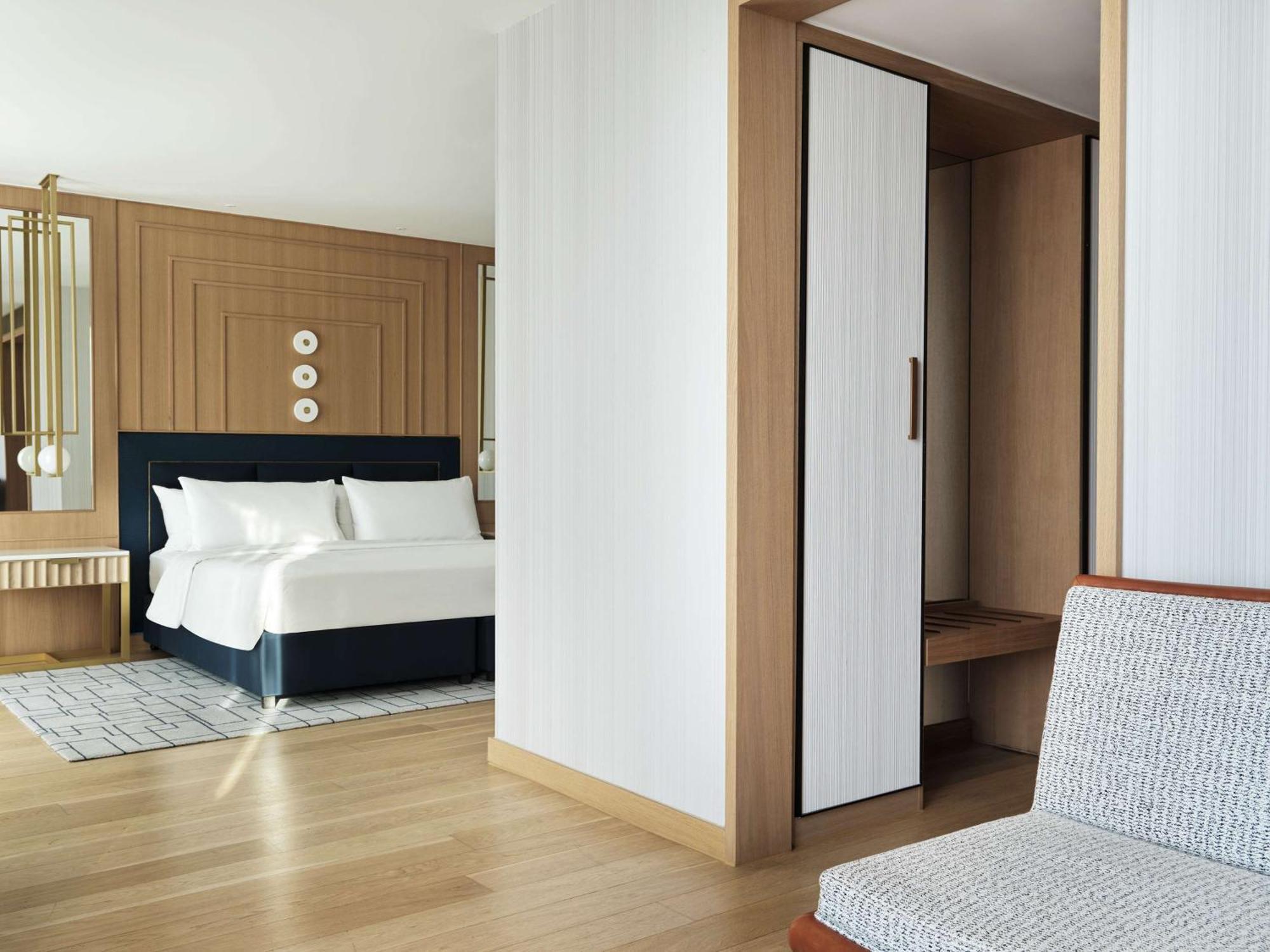 Grand Hyatt 5* Athens
