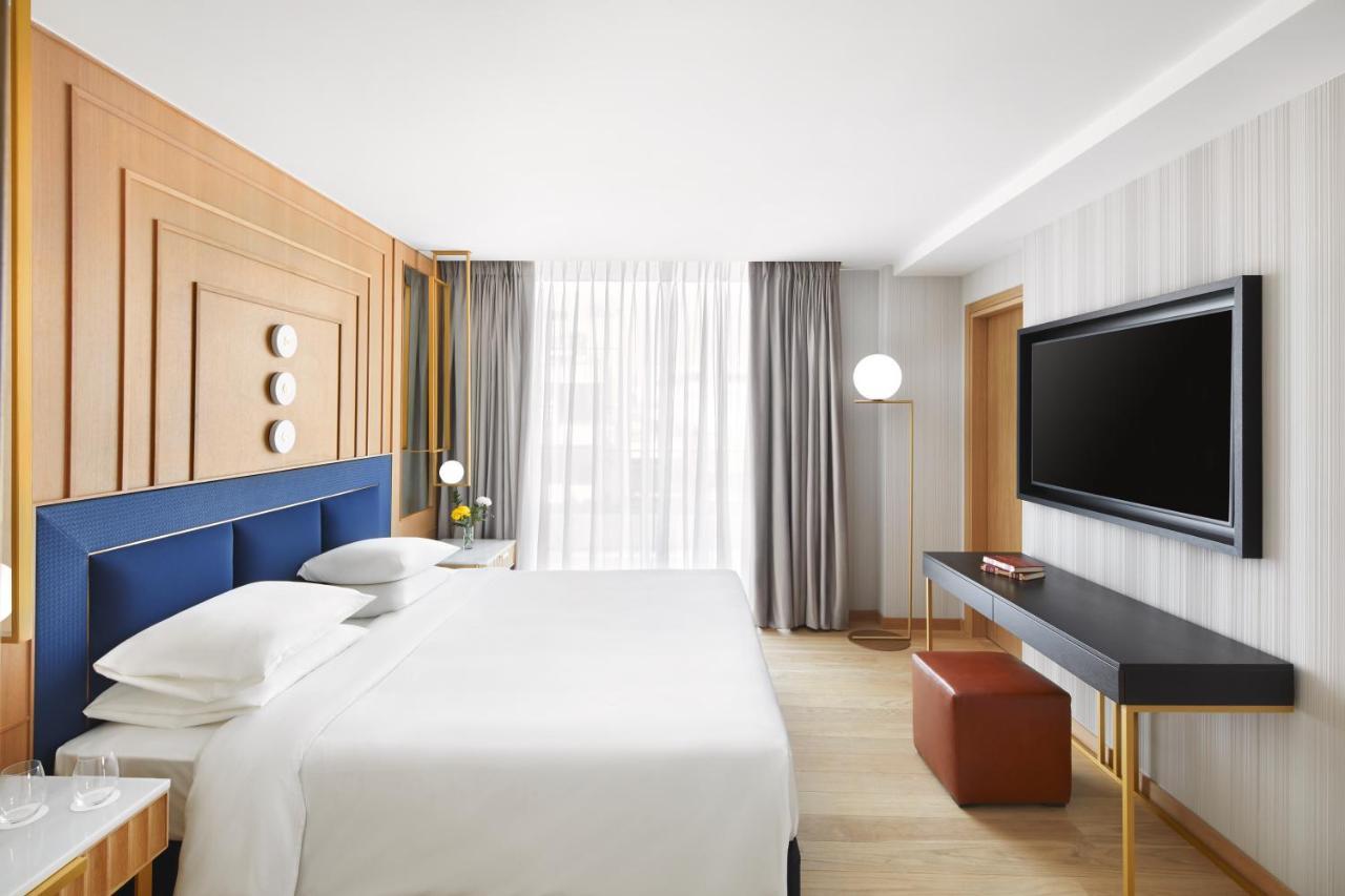 Grand Hyatt Atenas
